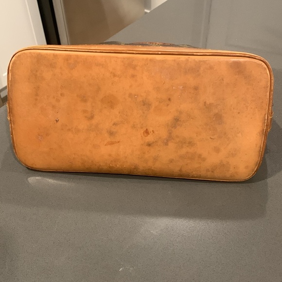 Authentic LV Louis Vuitton monogram Alma PM with date code VI 0993 - Picture 7 of 13